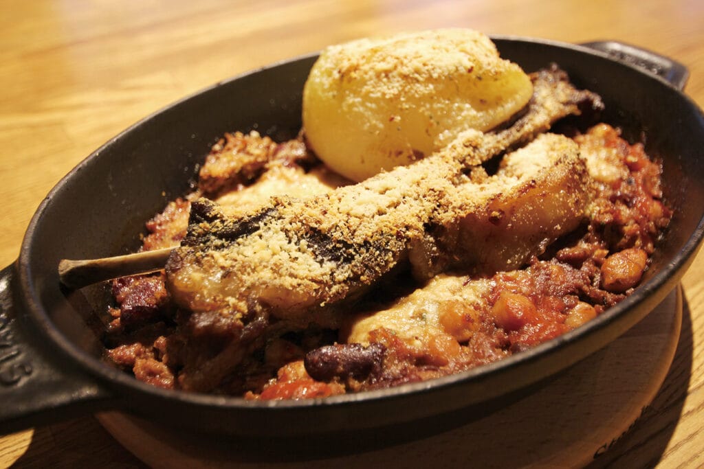 シカ肉のカスレ風