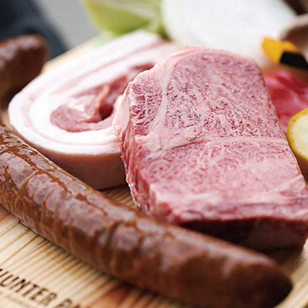 道の駅 四季の郷公園 FOOD HUNTER PARK 炎の囲炉裏