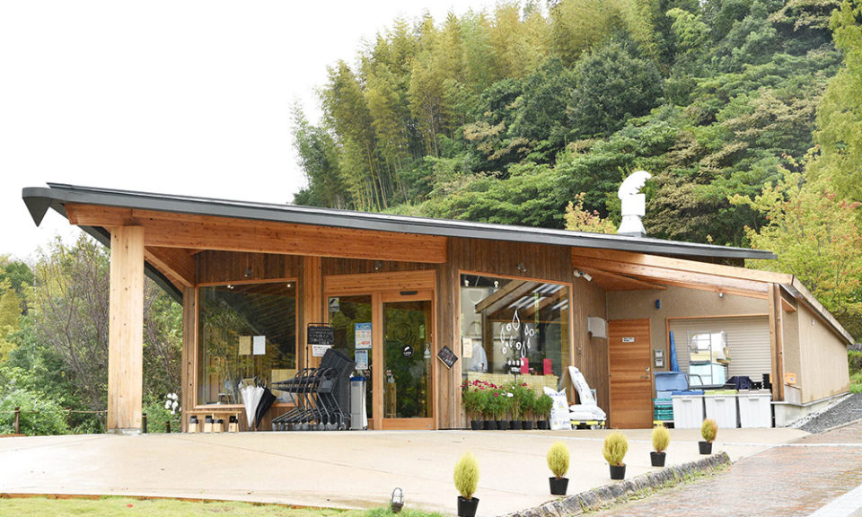 道の駅　四季の郷公園　FOOD HUNTER PARK　水の市場の3枚目