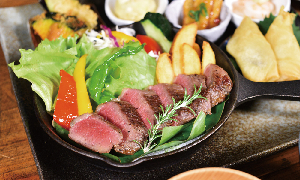 JAYA CAFE（ジャヤカフェ）