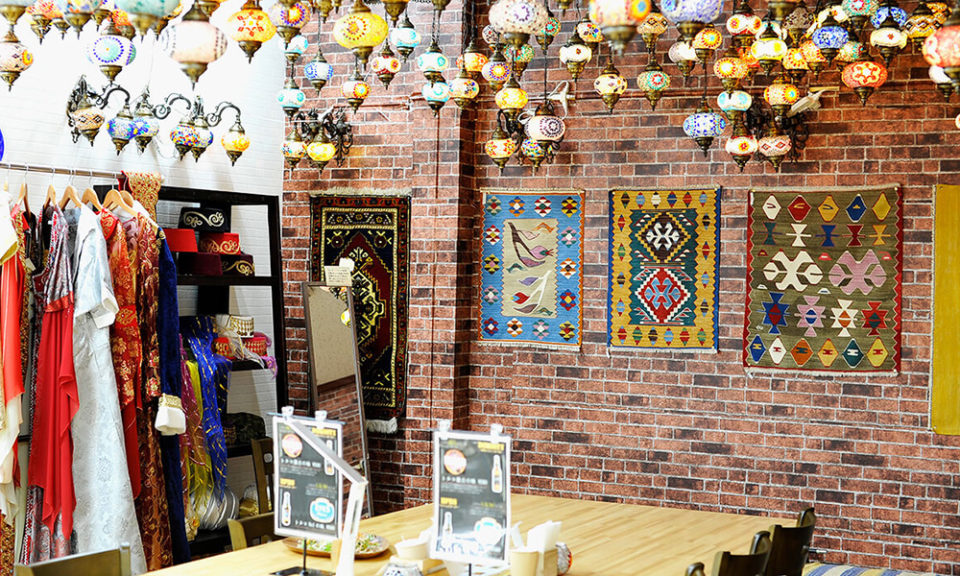 Book & Turkish Bazaar タイヨウのカフェの2枚目