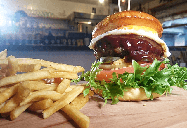 店舗紹介「the CUE」