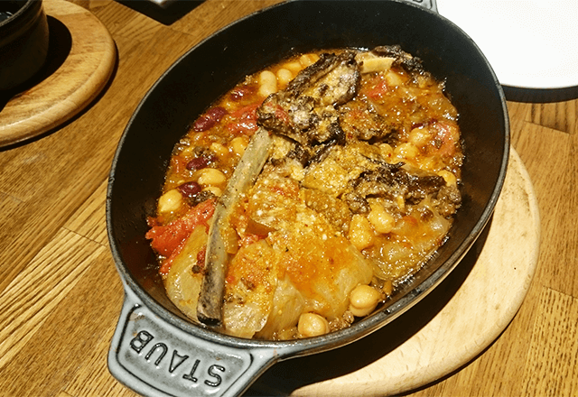 店舗紹介「Staub Kitchen OLMO」