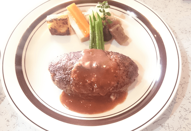 店舗紹介「小鳥の樹」