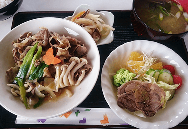 店舗紹介「喫茶　山香」