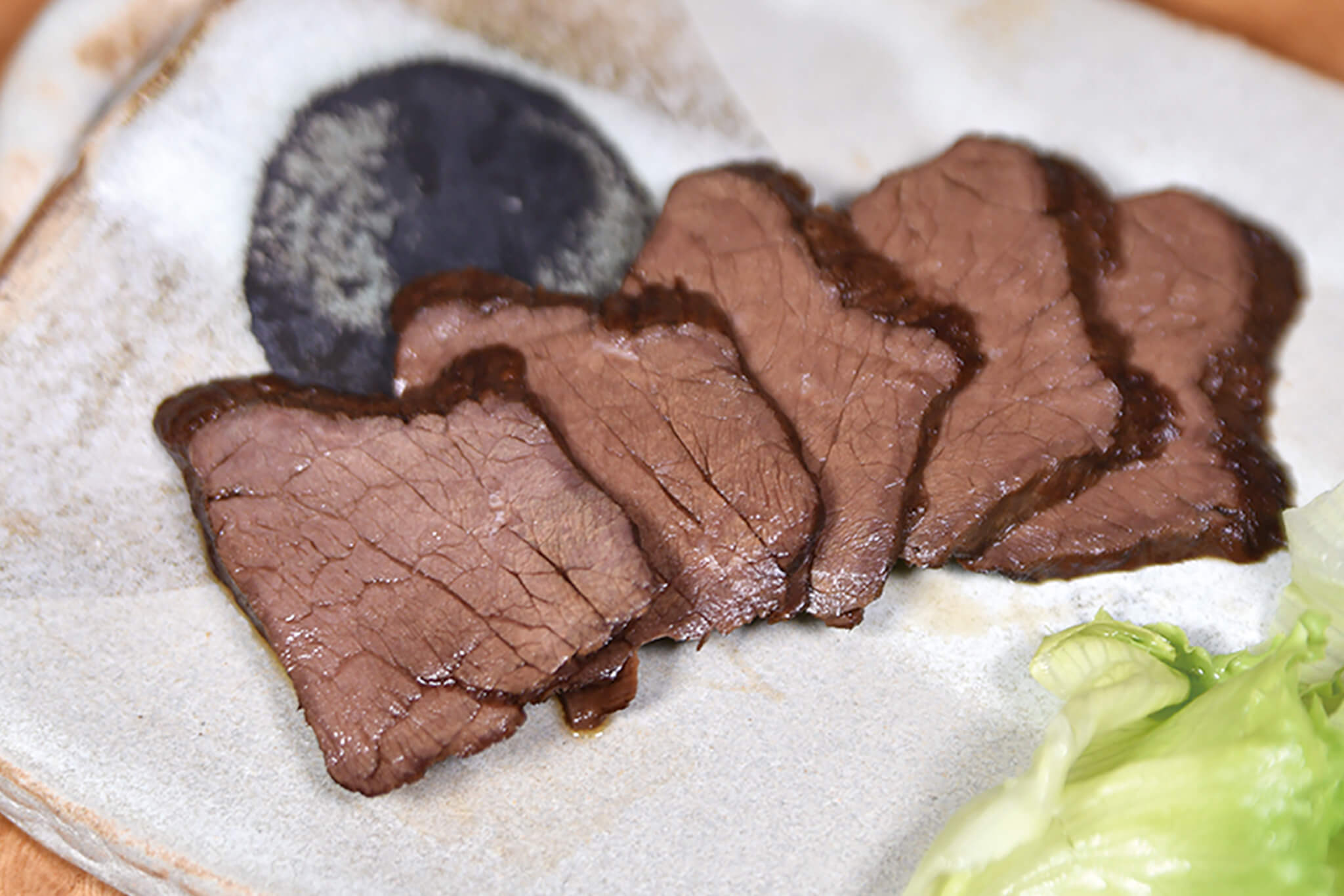 >鹿もも肉のロースト