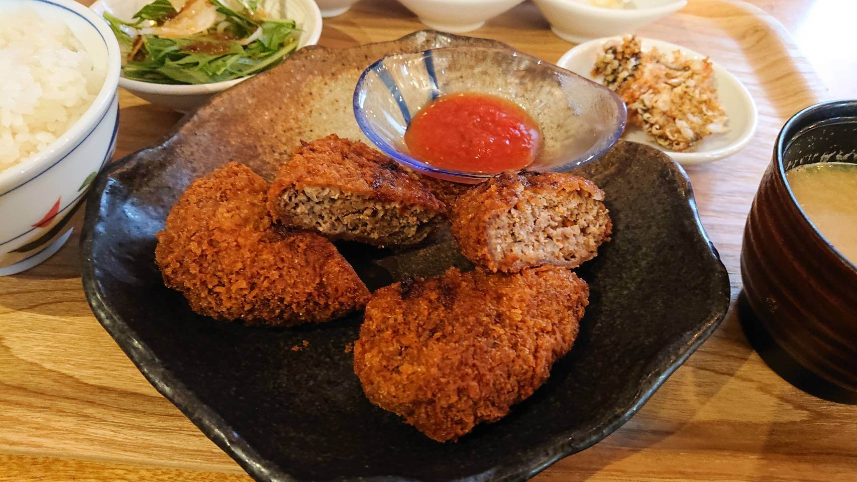 店舗紹介「海ごはん山ごはん マルキヨ」