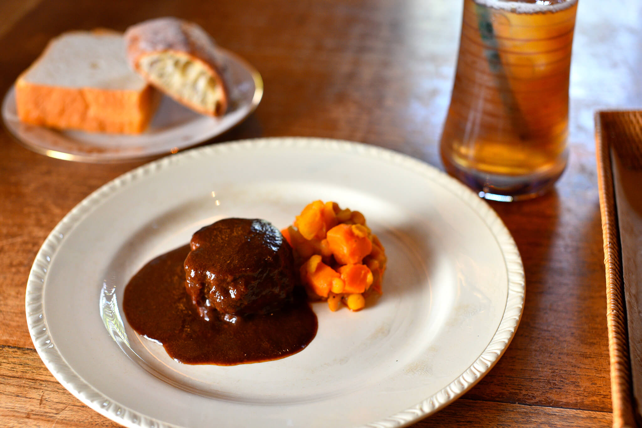 <?php the_title(); ?>