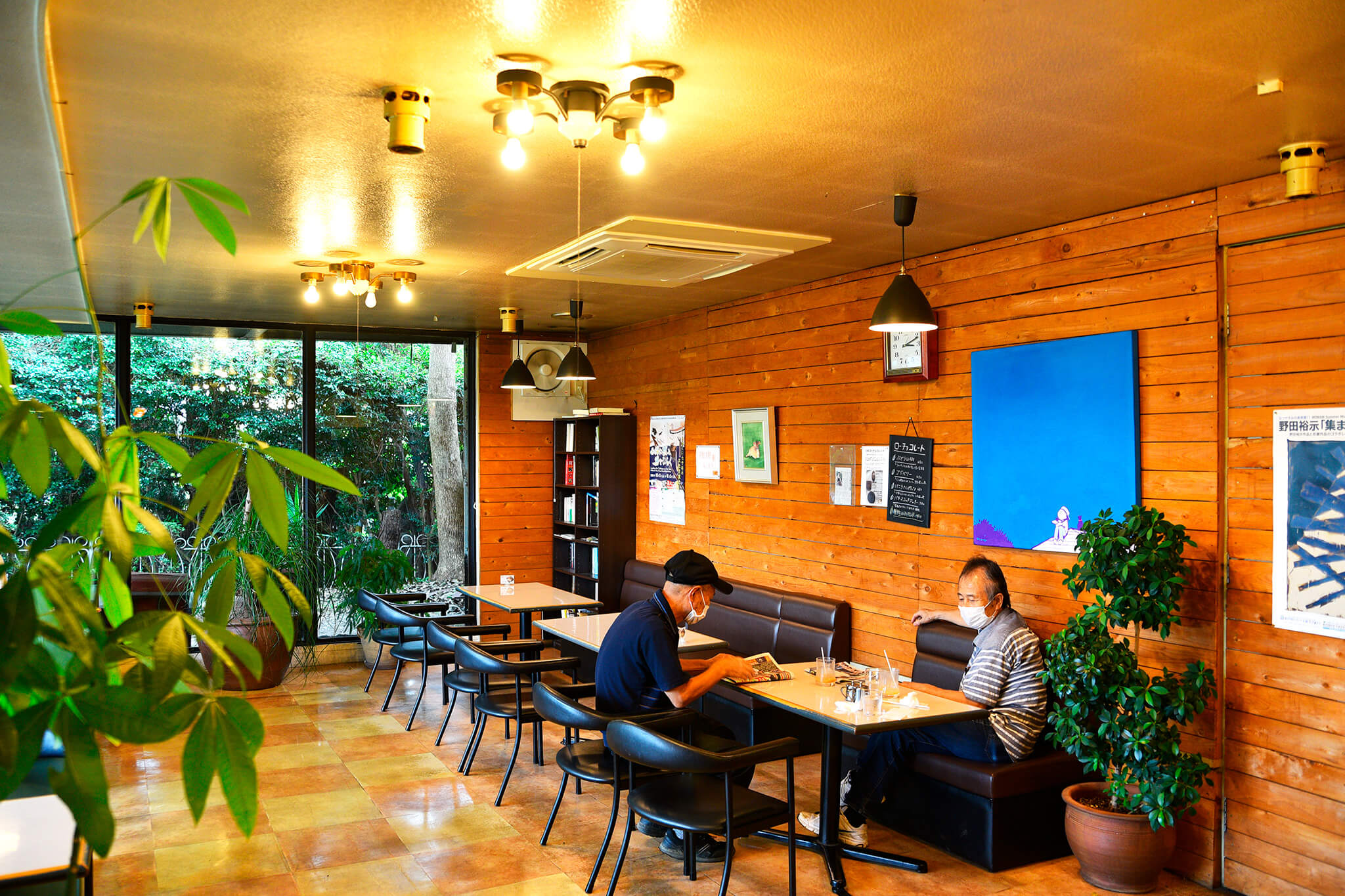 <?php the_title(); ?>